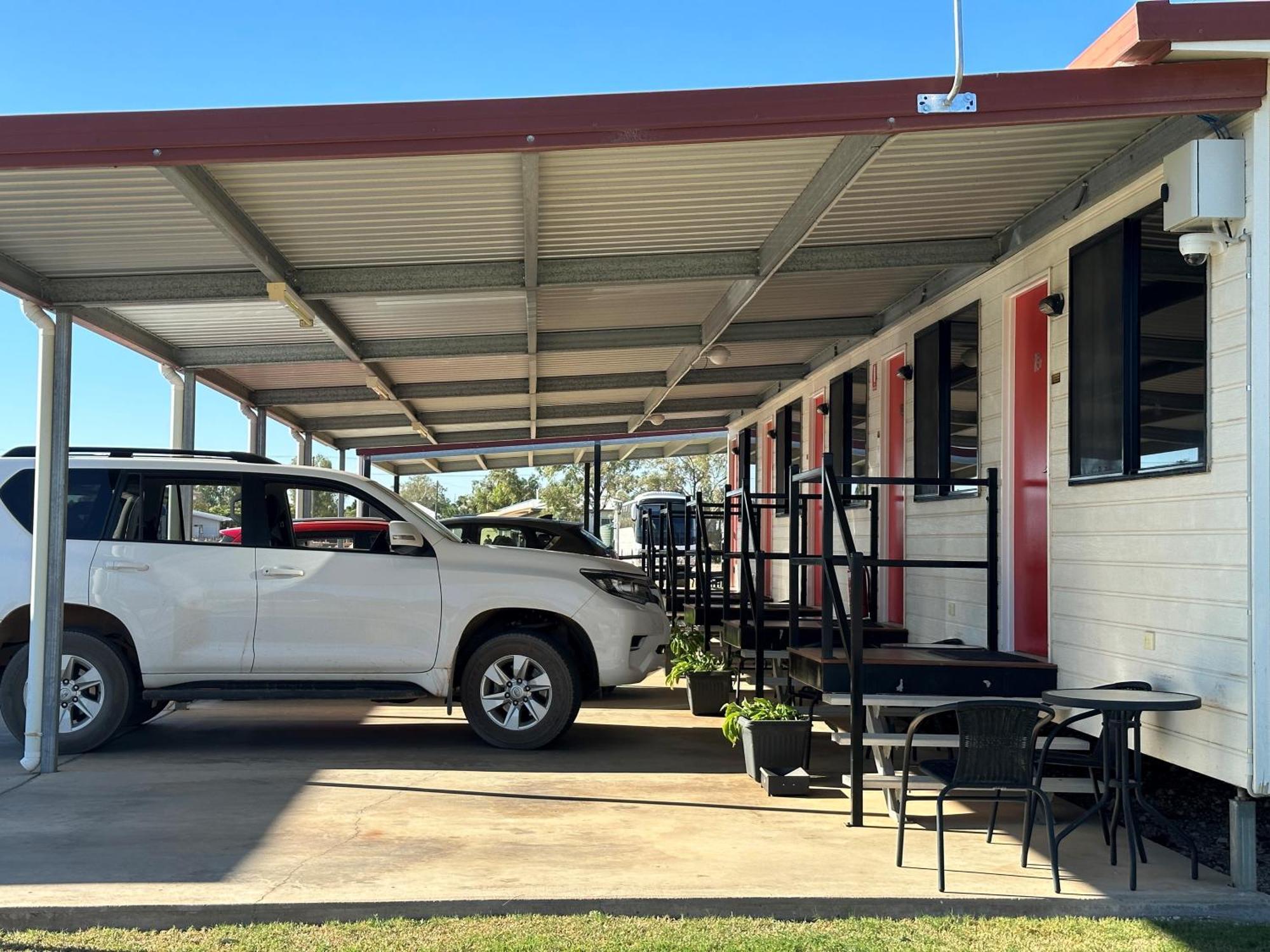 Winton Outback Motel 외부 사진